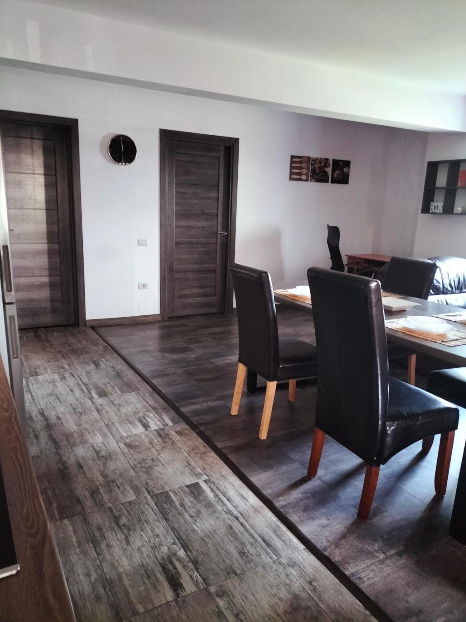Lotus Area On Apartment Oradea Exterior photo